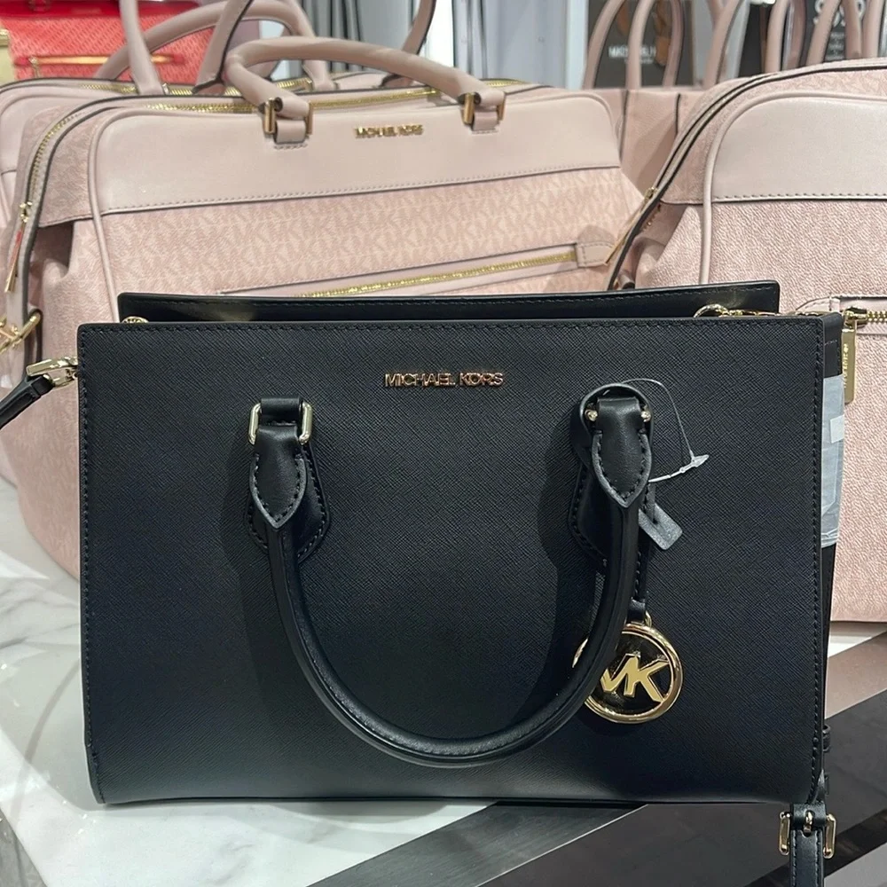 Michael Kors Sheila Medium Center Zip Satchel Crossbody Bag
NWT - Picture 6 of 16